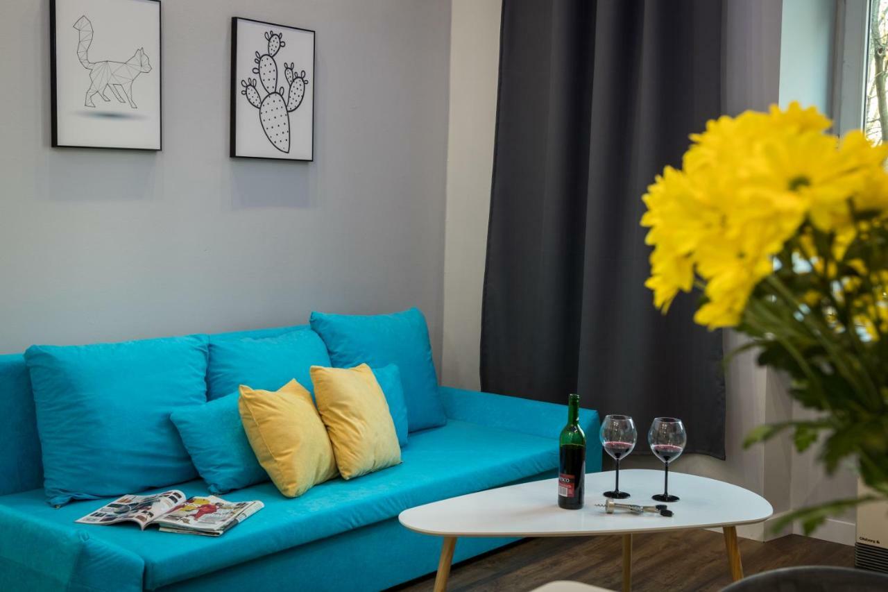Luxaparts Cracovie Extérieur photo