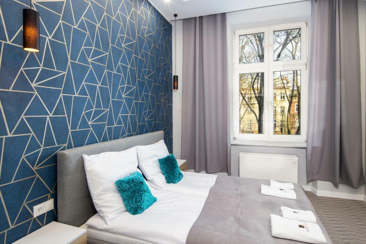 Luxaparts Cracovie Extérieur photo